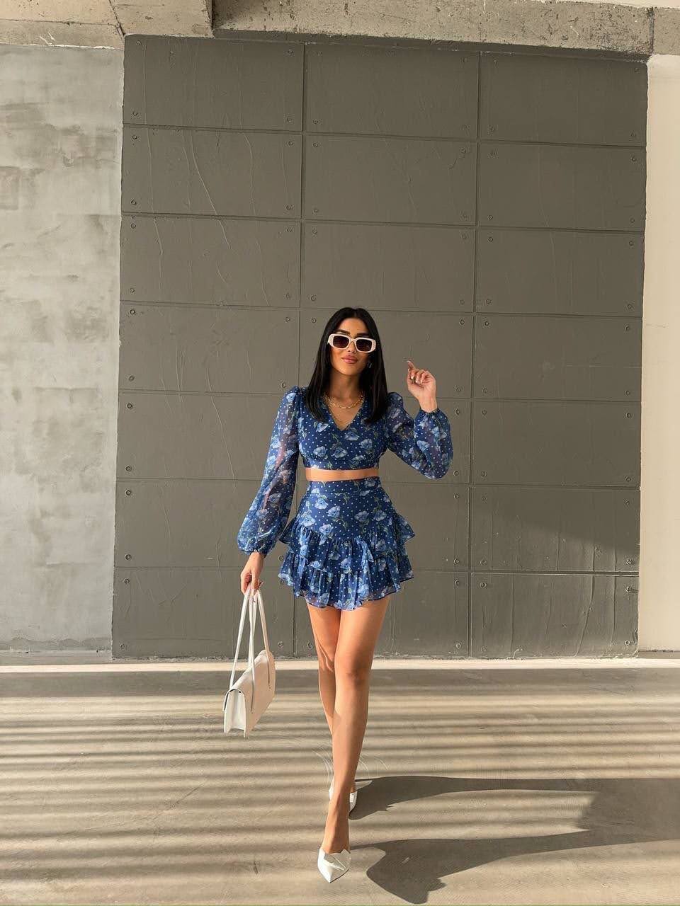 Ensemble fleuri bleu