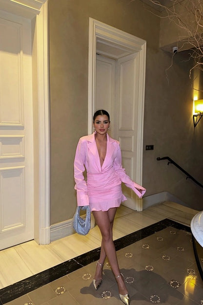 Robe décolletée rose pastelle 