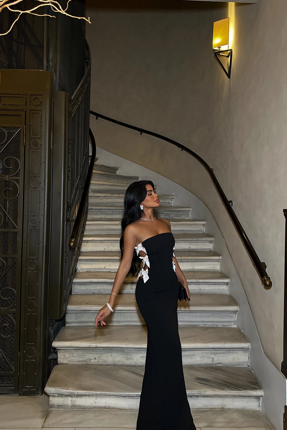 Robe Noire Bustier & Nœuds Satinés