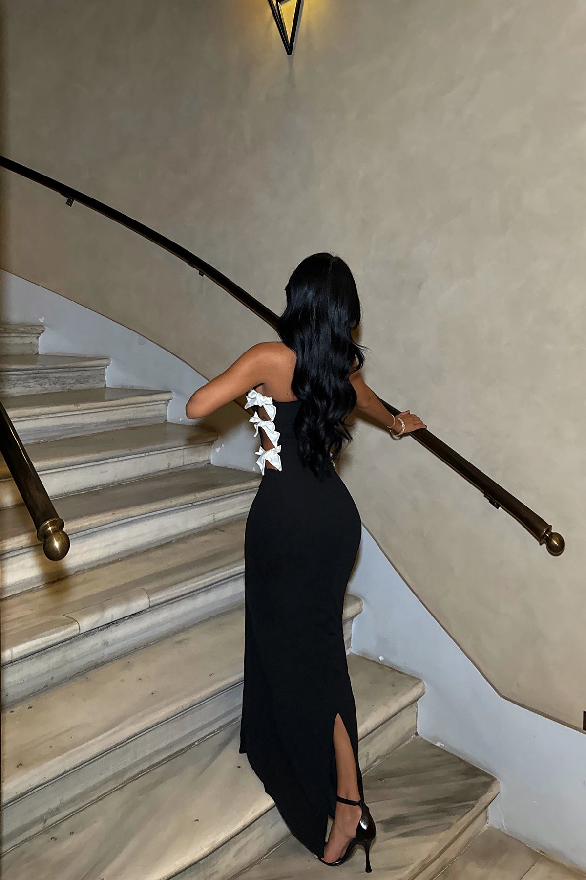 Robe Noire Bustier & Nœuds Satinés